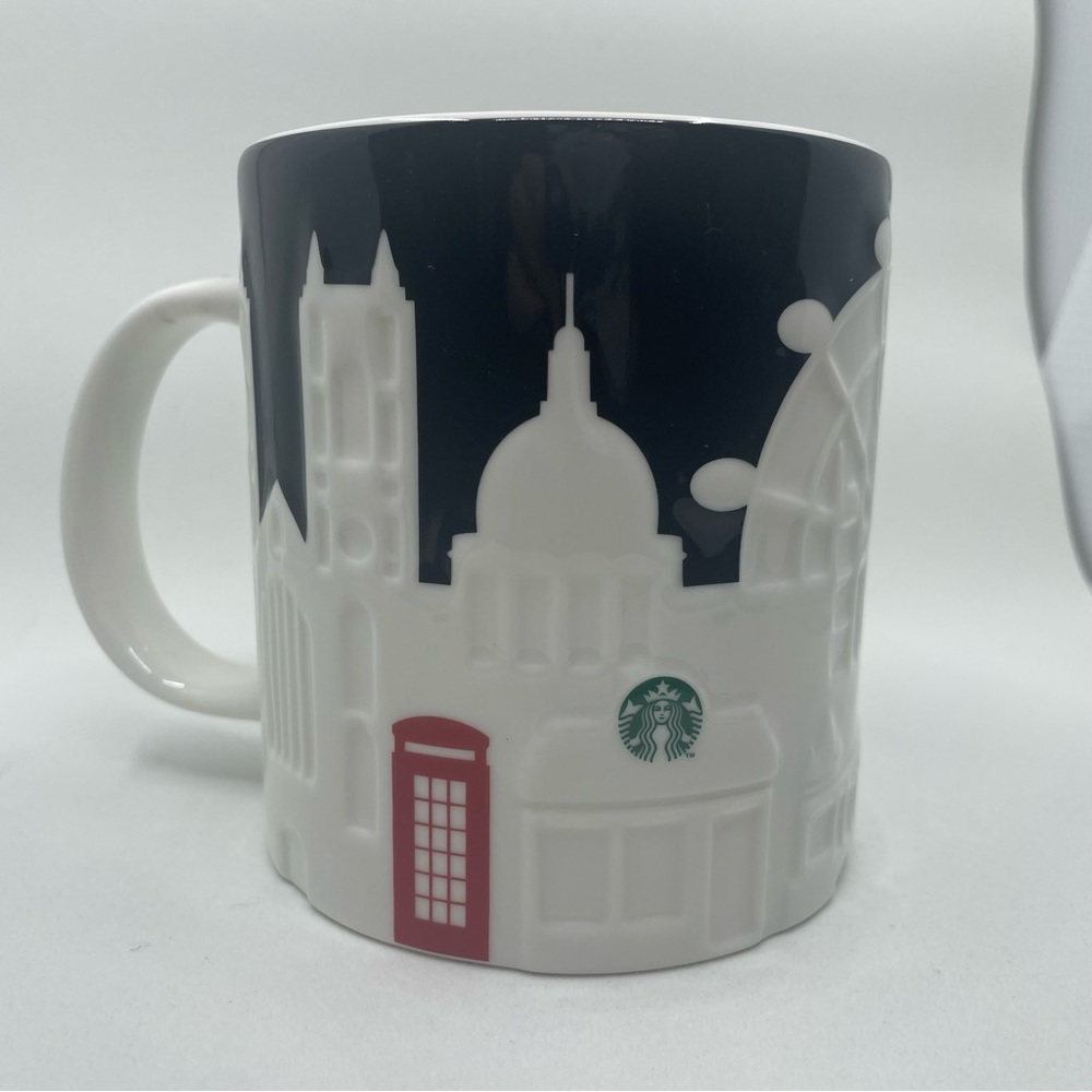 Starbucks London Skyline Relief Bone China Mug Excellent Condition HTF